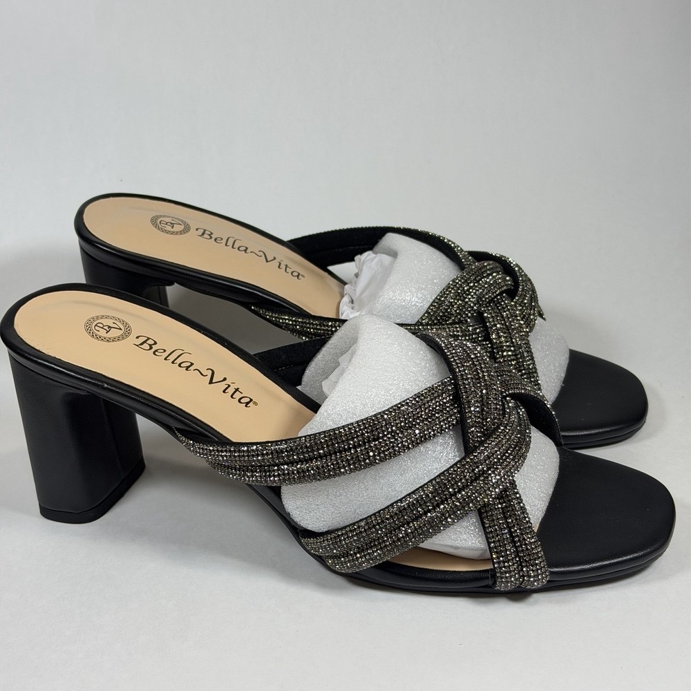 Bella Vita Size-7W Women's Heels Carmen Silver Micro Suede Stones Sandals